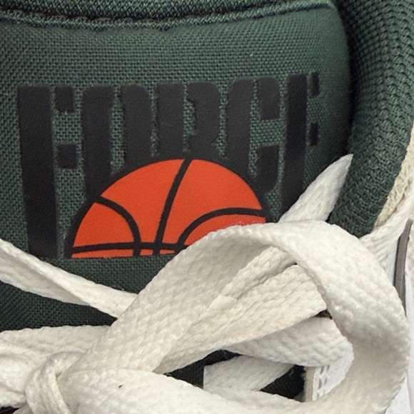 Nike Court Vision Low White Green Size (8.5 B71)✨ - Picture 13 of 13